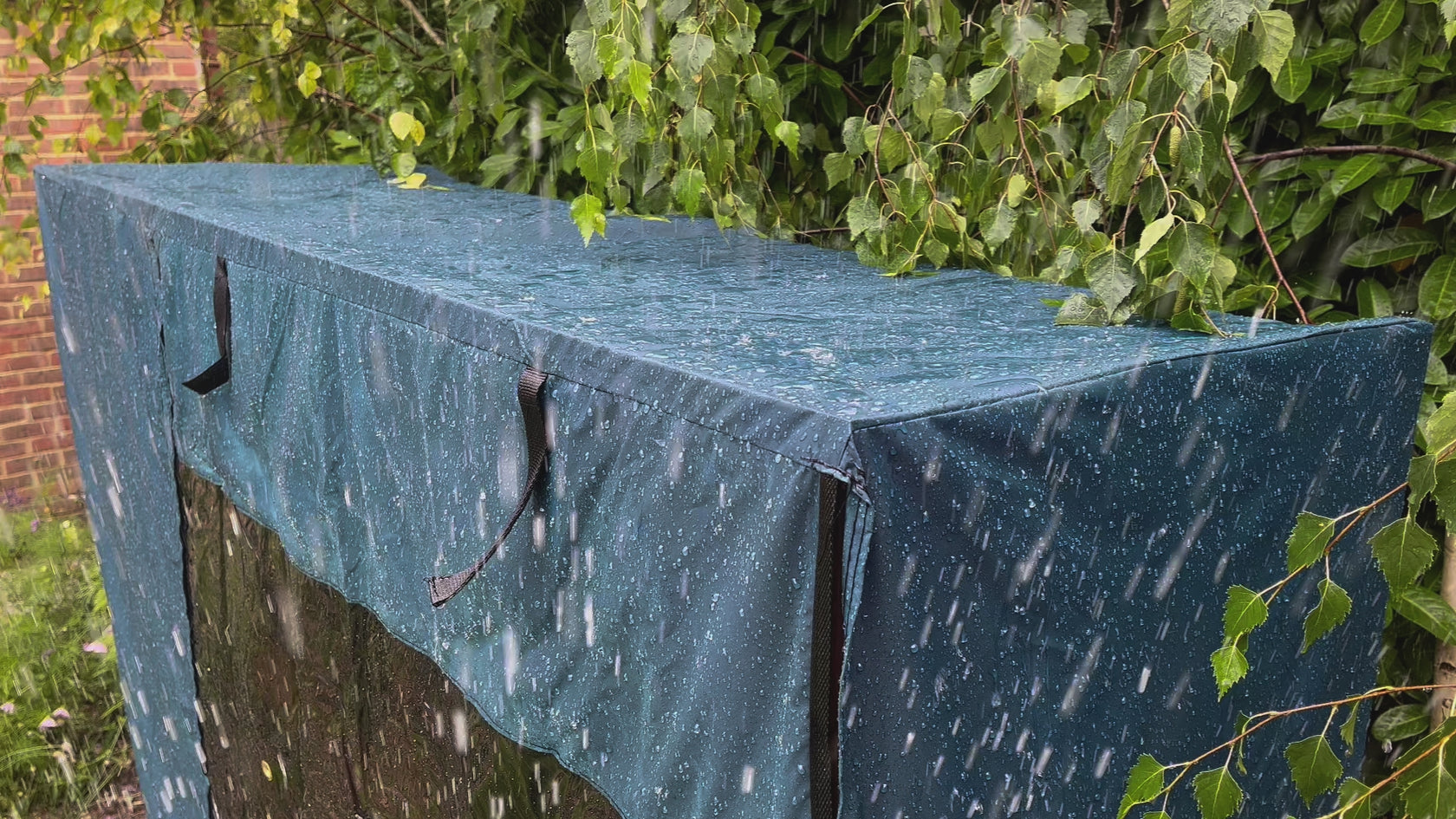 Rabbit hutch covers, providing weather protection and insulation for outdoor hutches