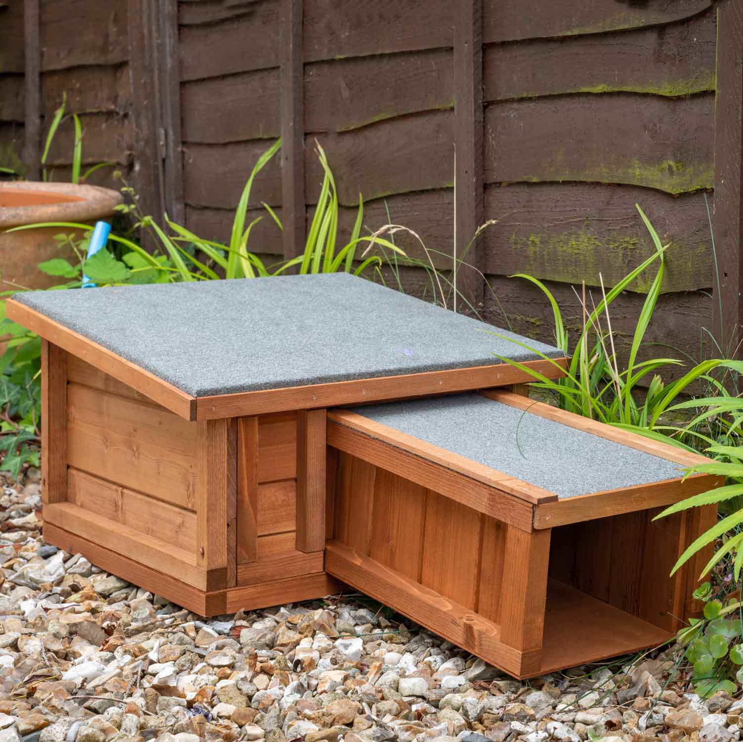 Deluxe Ventilated Predator Proof Hedgehog House &amp; Hibernation Shelter - Home & Roost