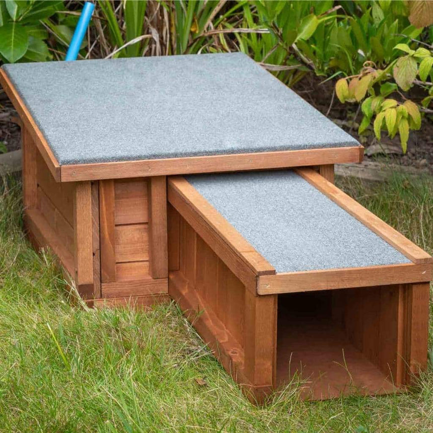 Hedgehog Hibernation House Starter Kit | The Perfect Cosy Retreat For Hibernating Hogs - Home & Roost