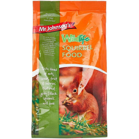 Mr Johnson's Wildlife Squirrel Food 900g | A Blend of Tasty Ingredients That Is Sure To Impress