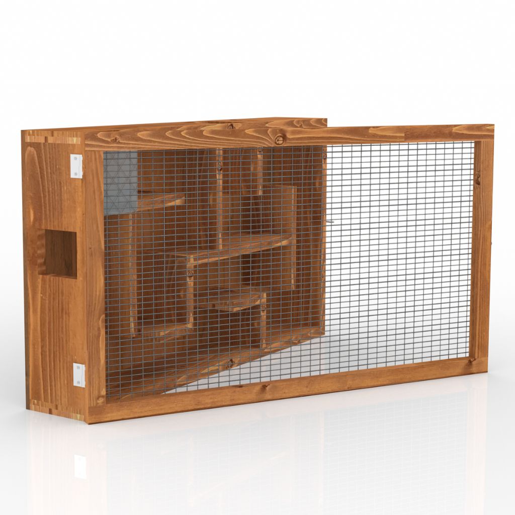 Fun Time Squirrel Feeder Maze Labyrinth - Fill up with Nuts & Watch Squirrels Search