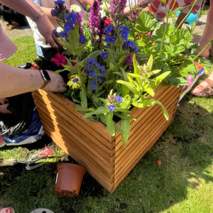 Square Sussex Planter Tan