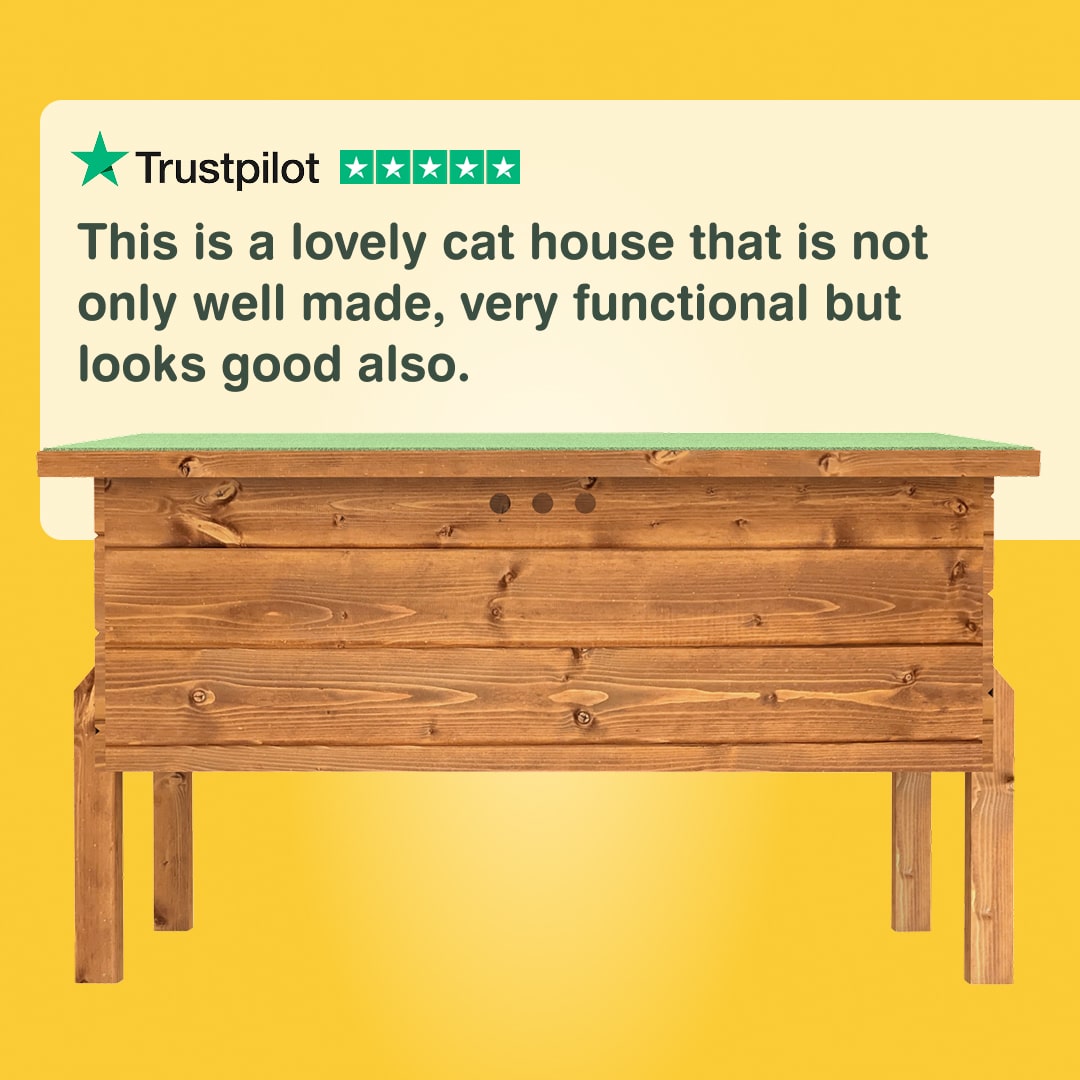 Wooden cat house with a Trustpilot review "This is a loverly cat house that is not only well made, very functional but looks good also"