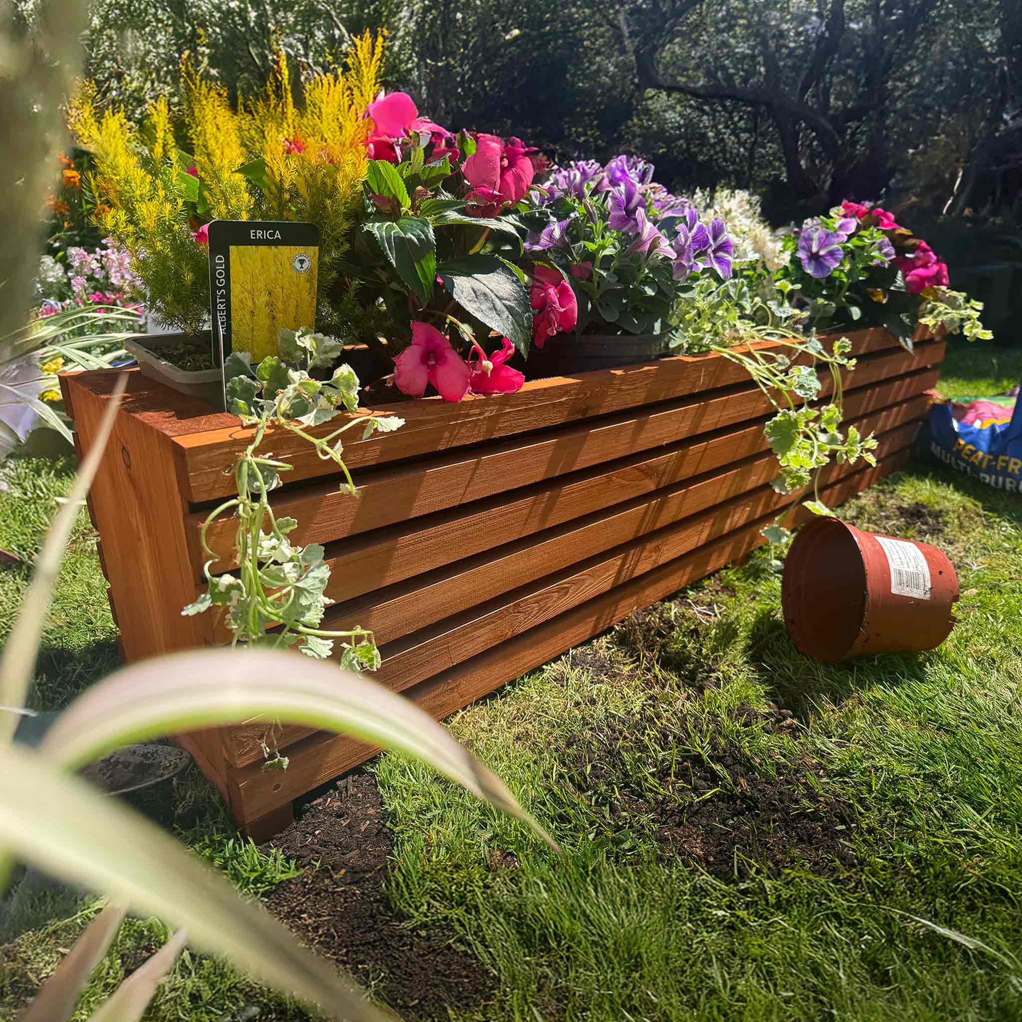 Sussex Planter Outdoor Wooden Raised Bed