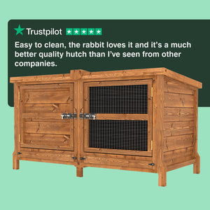 Wooden rabbit hutch with a green background and Trustpilot 5 star reviews