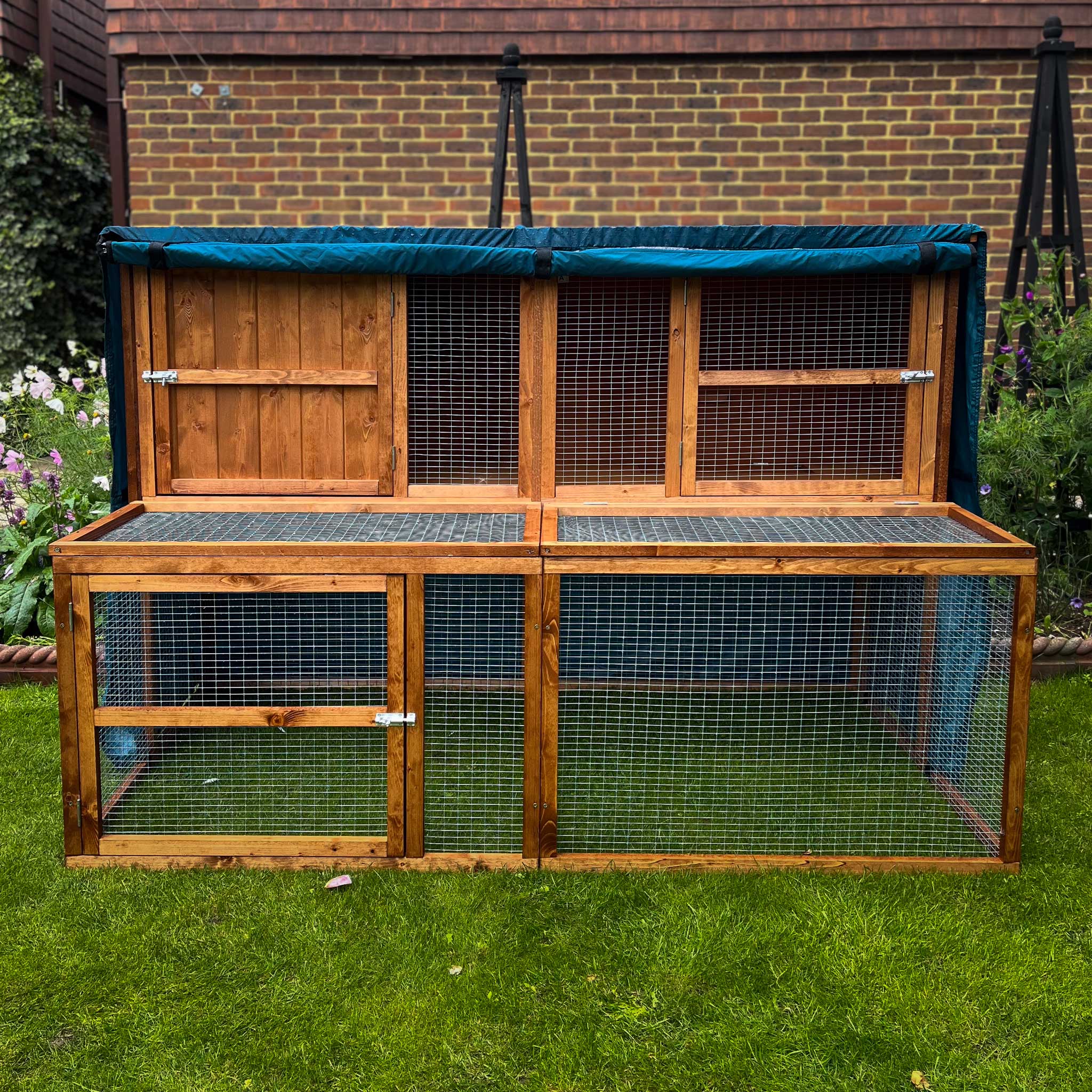 Rabbit hutch with run and cover hotsell