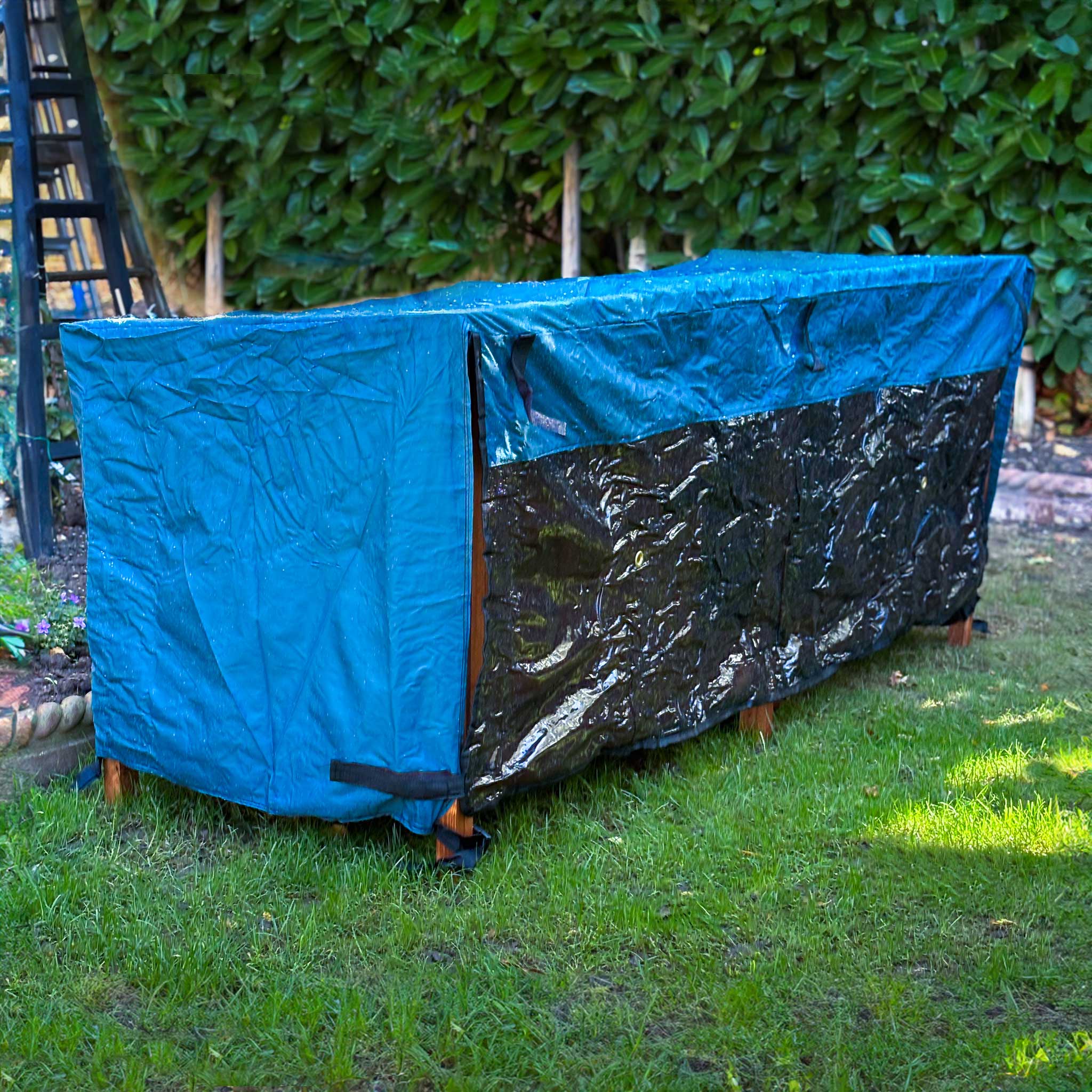 Rabbit Hutch Rain Cover