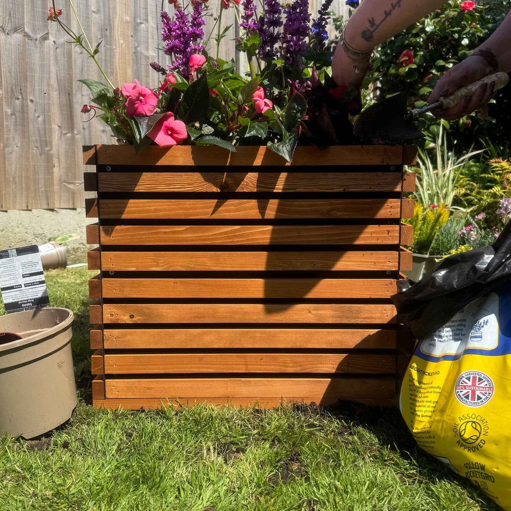 Square Sussex Planter Tan
