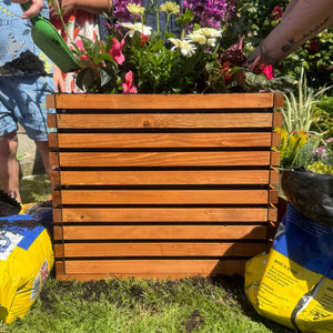 Square Sussex Planter Tan