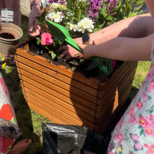 Square Sussex Planter Tan