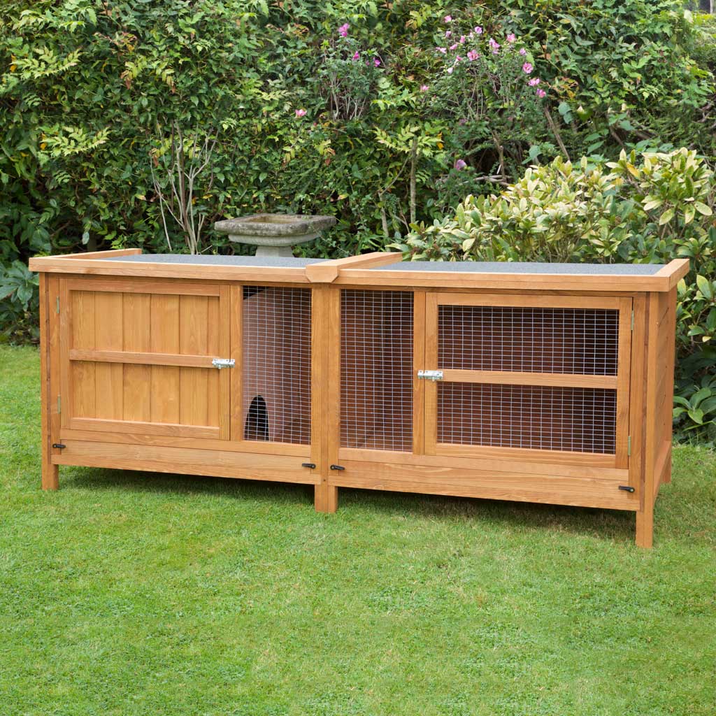5ft Chartwell Single Luxury Rabbit Hutch | Solid & Sturdy Design With Plenty Of Room To Rest And Play